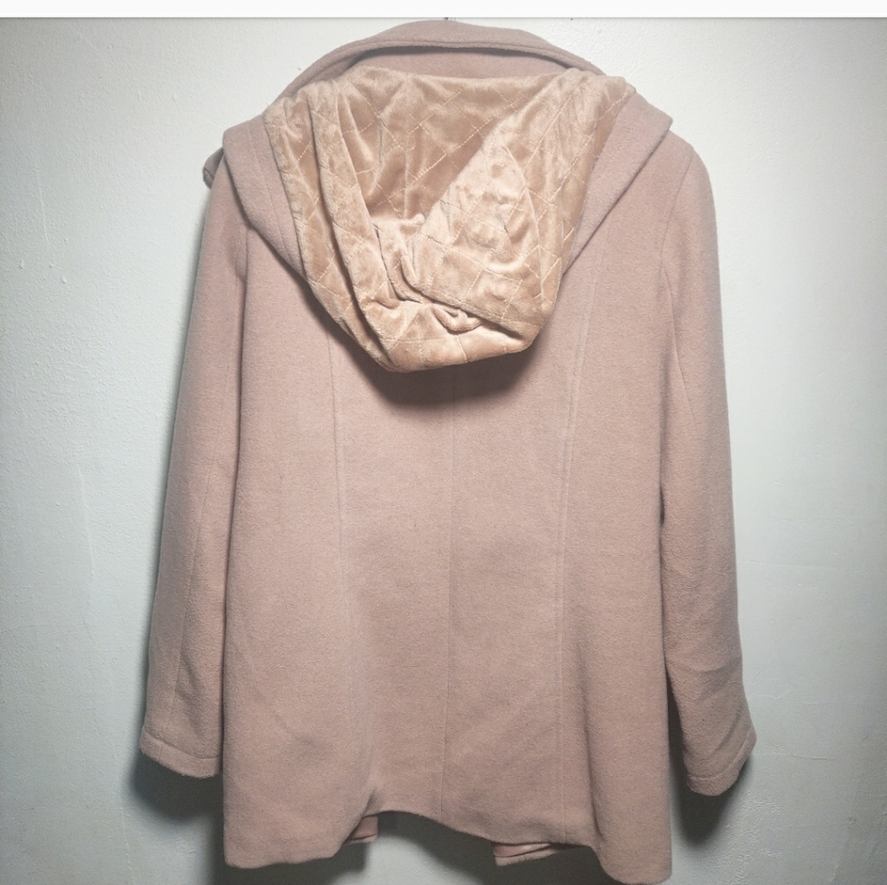 Jacket - Picture 2 of 3